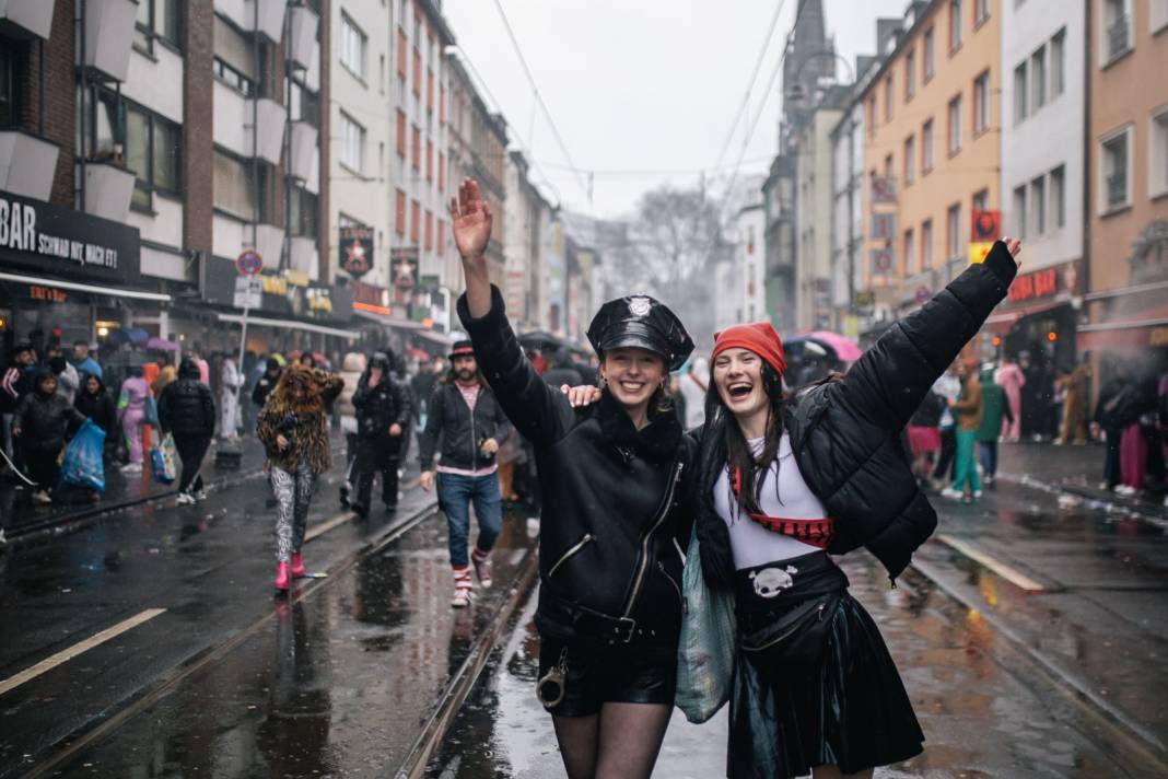 Kadınlar Karnavalı İnanılmaz Fotoğraflara Sahne Oldu 19